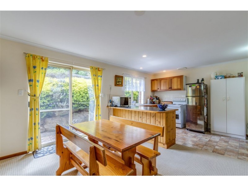 1/11 North Terrace (Princes Highway), Littlehampton SA 5250