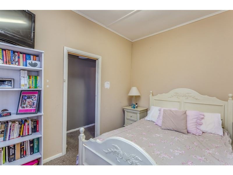 8 Beaconsfield Terrace, Ascot Park SA 5043