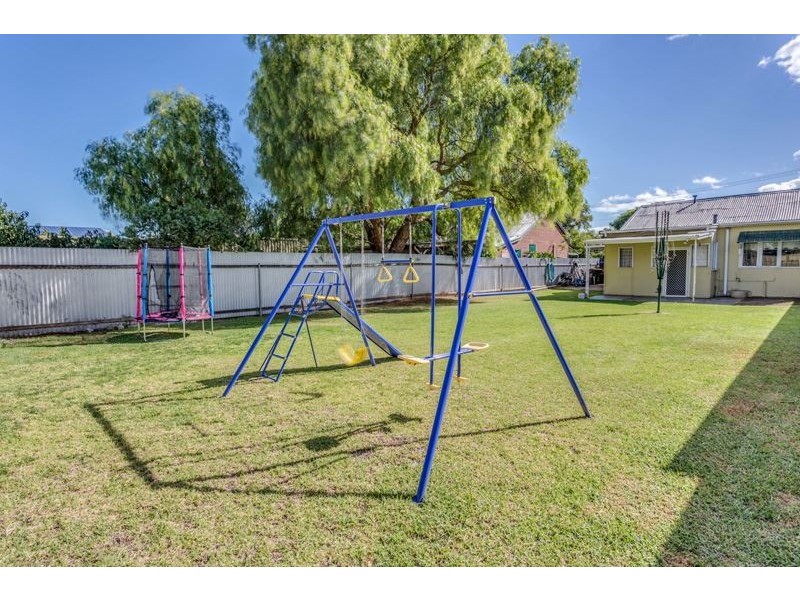 8 Beaconsfield Terrace, Ascot Park SA 5043