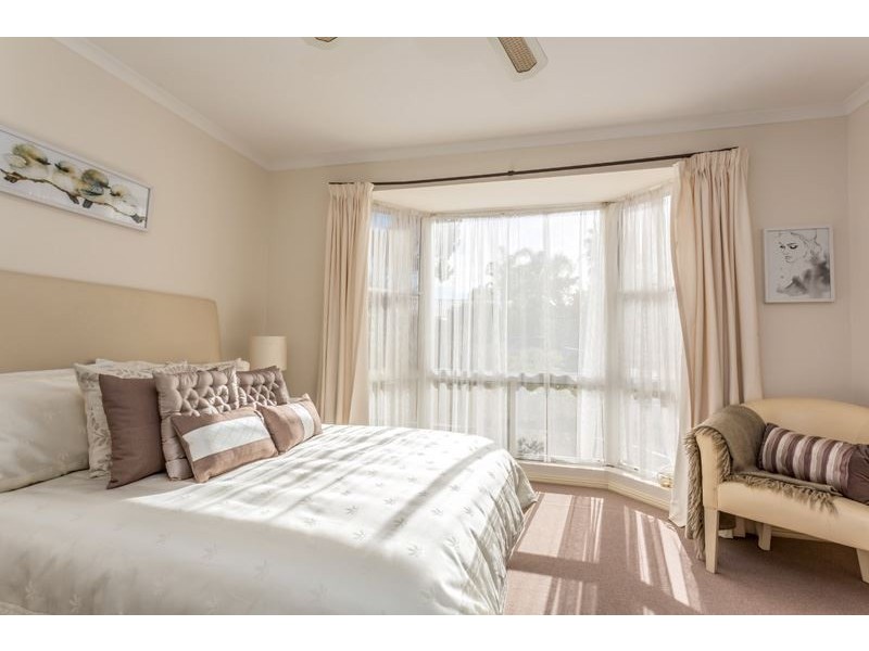 9 Canada Court, North Haven SA 5018