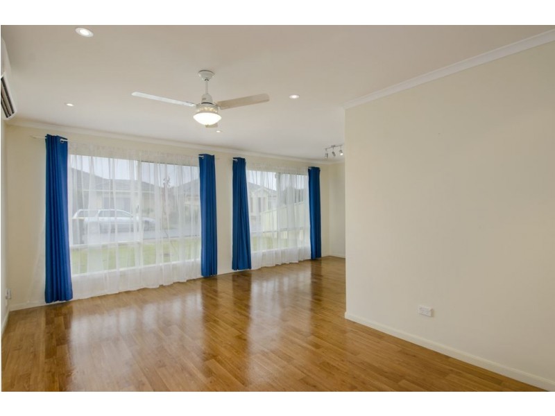 15 Fourth Ave, Ascot Park SA 5043