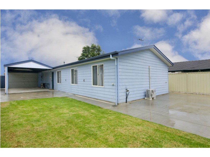 15 Fourth Ave, Ascot Park SA 5043