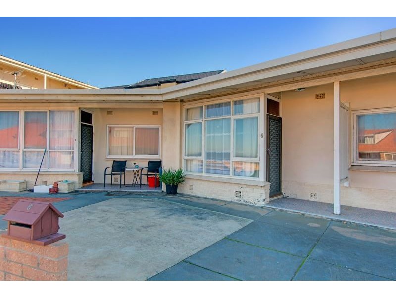 6/27 North Esplanade, Glenelg North SA 5045