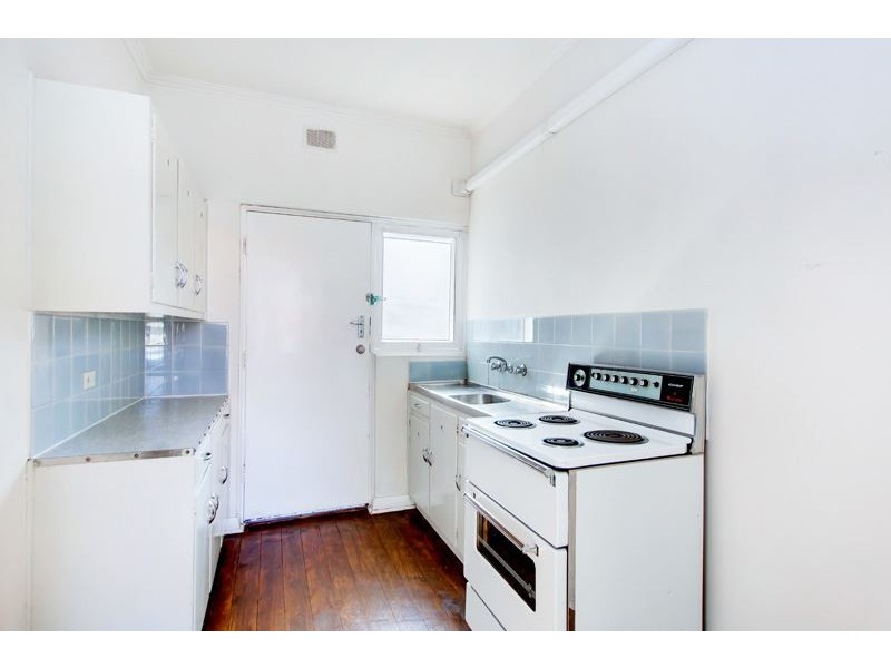 6/27 North Esplanade, Glenelg North SA 5045