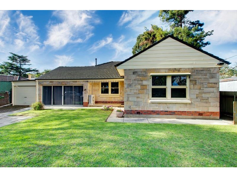 29 Cambridge Terrace, Kingswood SA 5062
