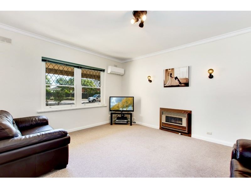 29 Cambridge Terrace, Kingswood SA 5062