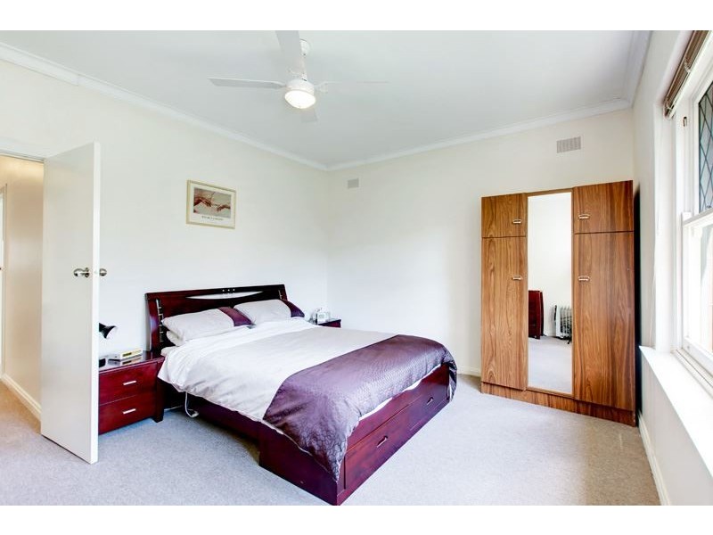 29 Cambridge Terrace, Kingswood SA 5062