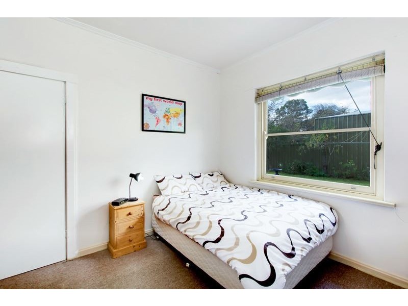 29 Cambridge Terrace, Kingswood SA 5062