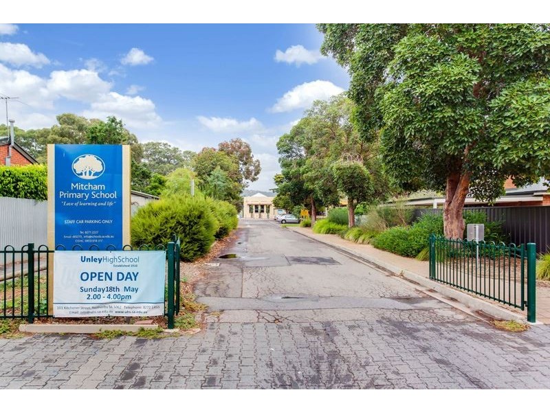 29 Cambridge Terrace, Kingswood SA 5062
