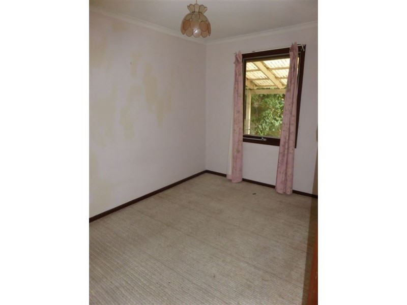 29 Louise Cres, Morphett Vale SA 5162