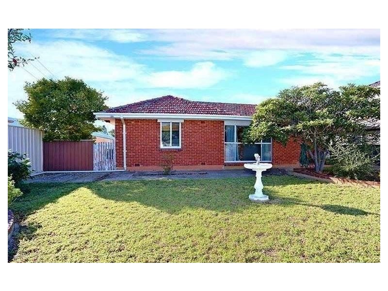 4 Hendon Street, Clovelly Park SA 5042