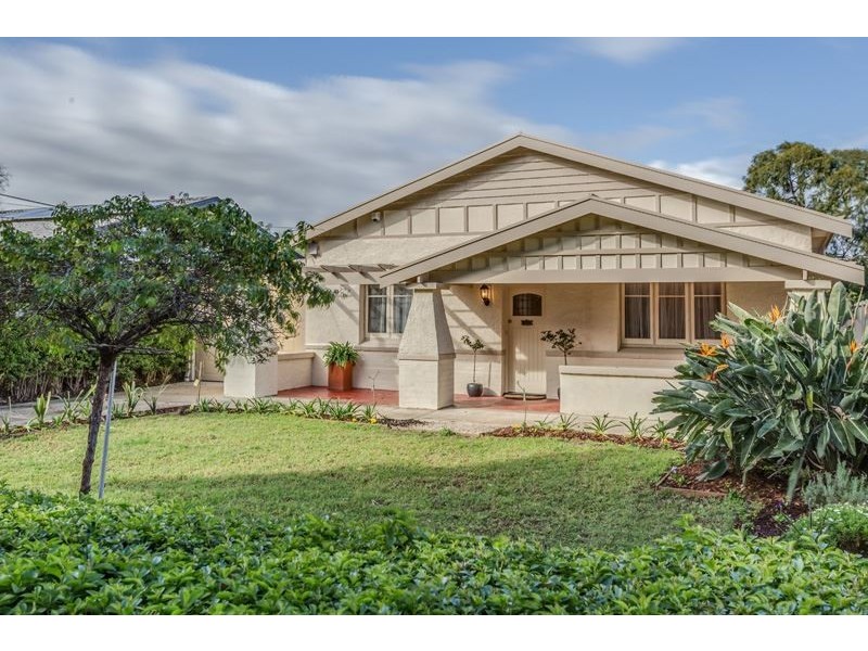 33 Byron Road, Black Forest SA 5035