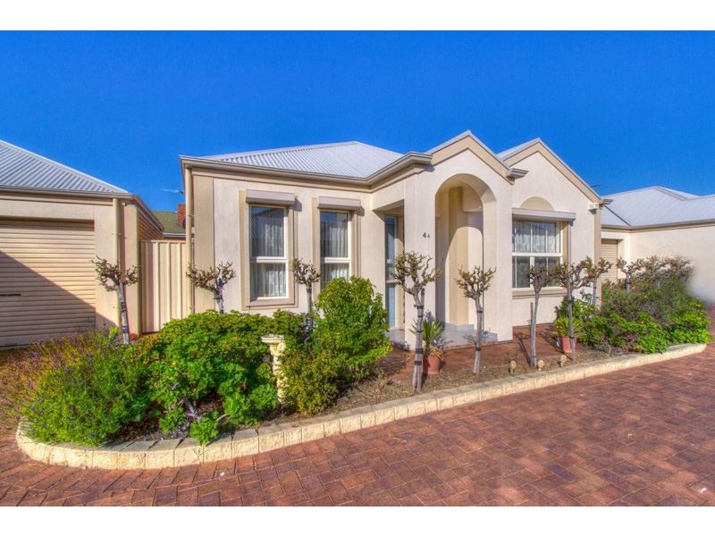 4a English Avenue (Northern Daws Rd end), Clovelly Park SA 5042