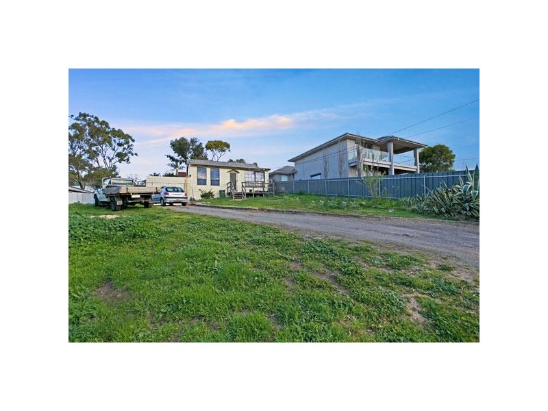9 Keith Crescent, Marino SA 5049