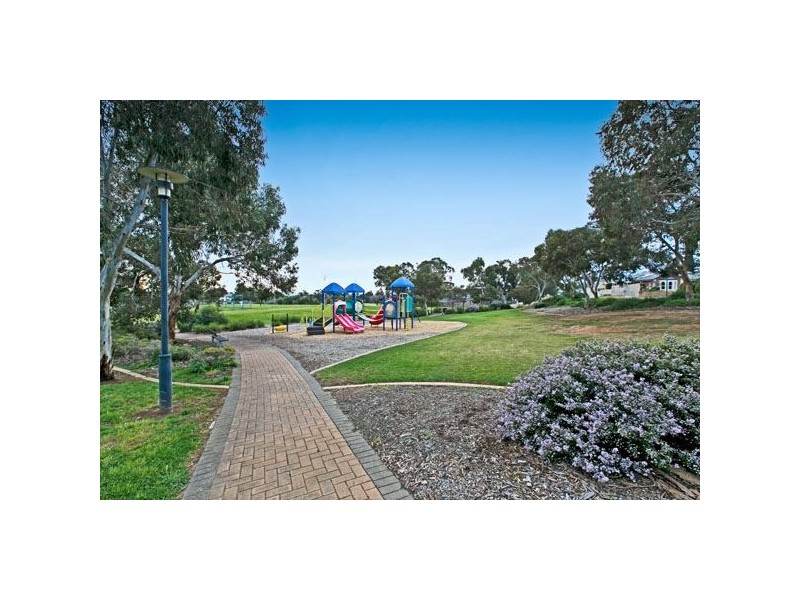 9 Keith Crescent, Marino SA 5049