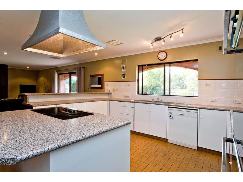 1 Sturt Avenue, Colonel Light Gardens SA 5041