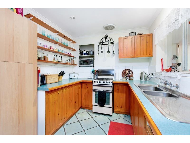 10 Jessica Street, Aberfoyle Park SA 5159