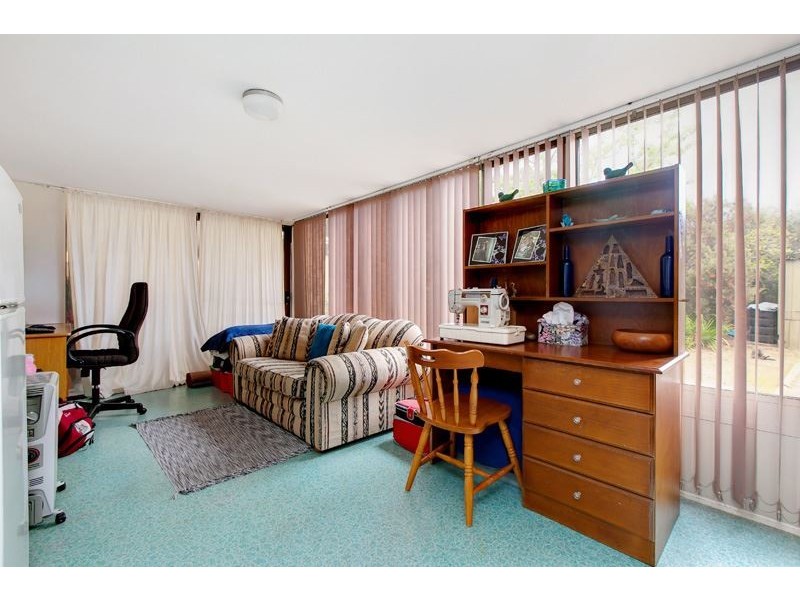 10 Jessica Street, Aberfoyle Park SA 5159