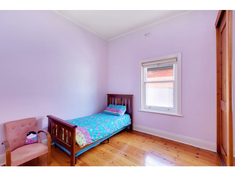 54 Eaton Street, Cumberland Park SA 5041