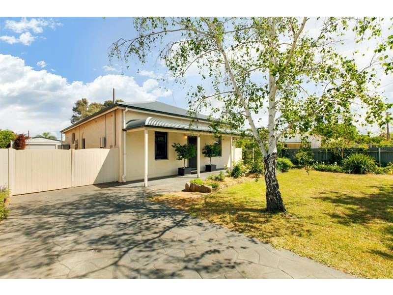 54 Eaton Street, Cumberland Park SA 5041