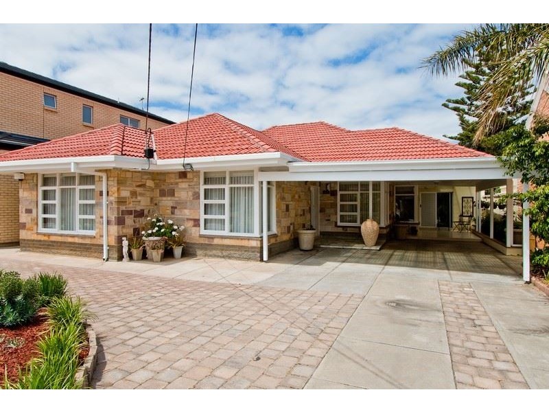 5 Surf Avenue, West Beach SA 5024