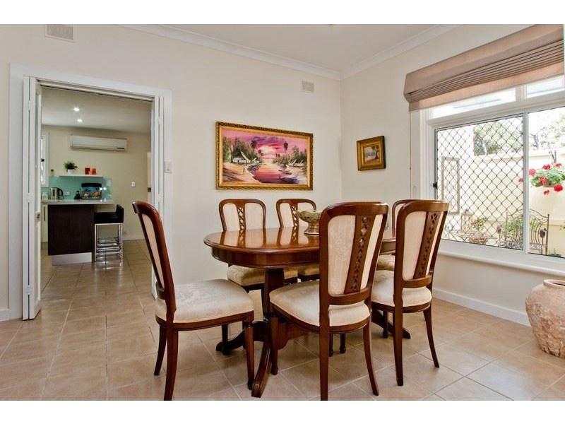 5 Surf Avenue, West Beach SA 5024