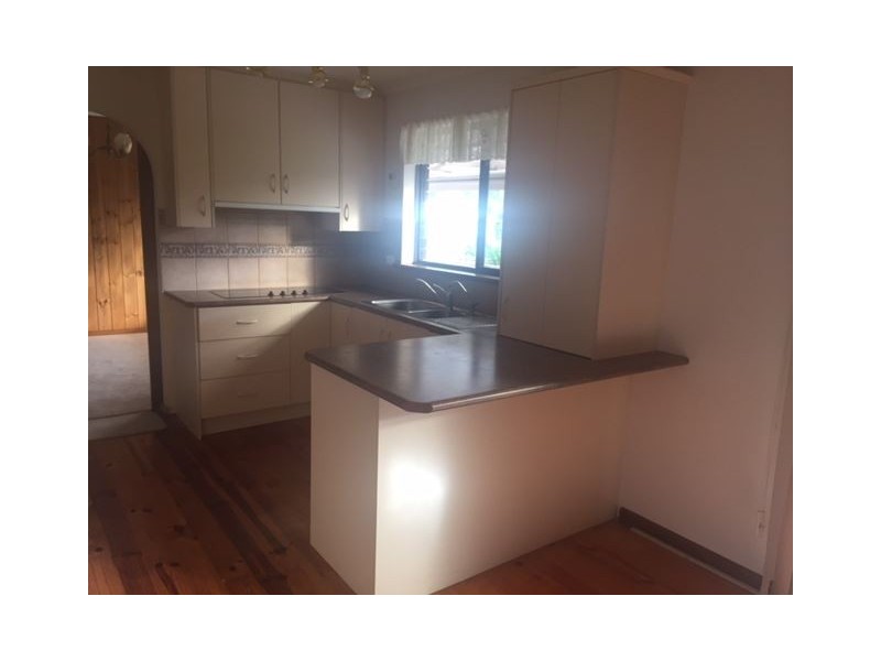 106 Black Rd, Flagstaff Hill SA 5159