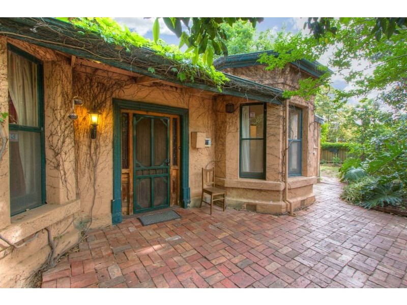 4 Cypress Street (Corner of Donegal St), Norwood SA 5067