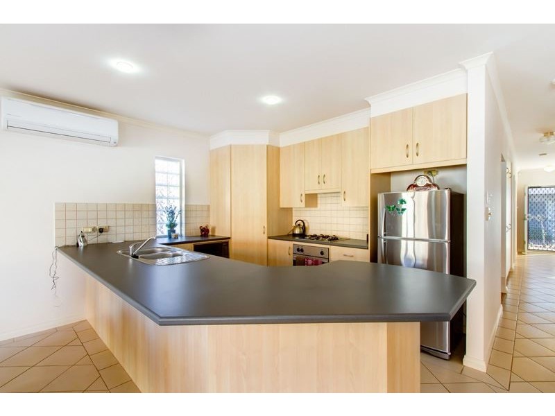 4A English Ave, Clovelly Park SA 5042