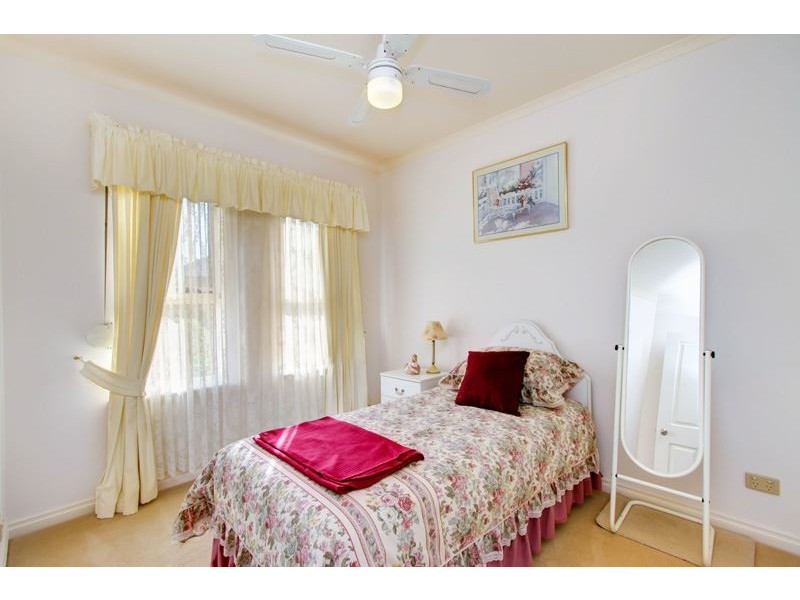 4A English Ave, Clovelly Park SA 5042