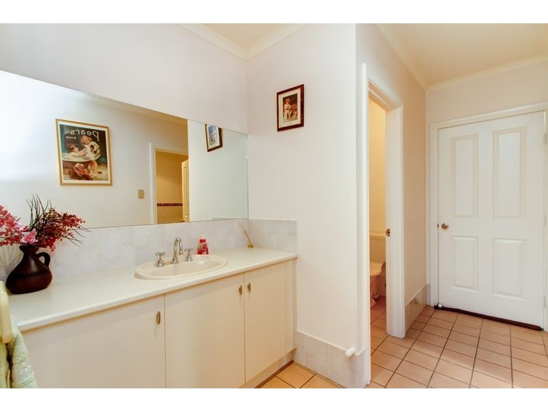 4A English Ave, Clovelly Park SA 5042