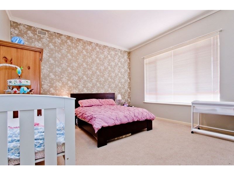 20 Hill Avenue, Cumberland Park SA 5041