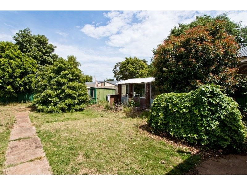 20 Hill Avenue, Cumberland Park SA 5041