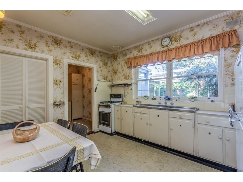 49 Cungena Ave, Park Holme SA 5043