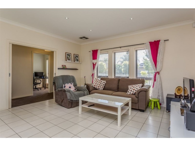 15 Hendon Street, Clovelly Park SA 5042