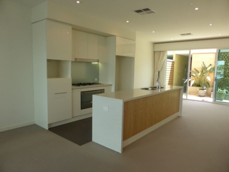 17 Tarni Court, New Port SA 5015