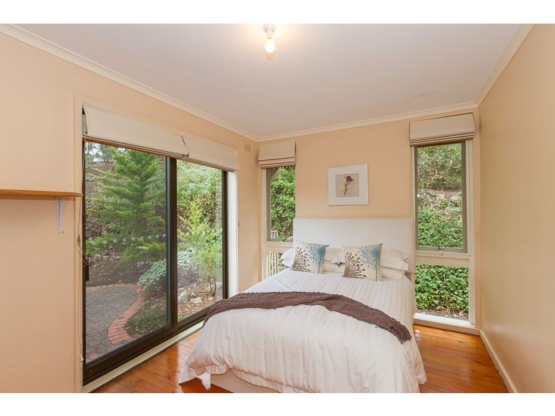 16 Bens Place, Blackwood SA 5051