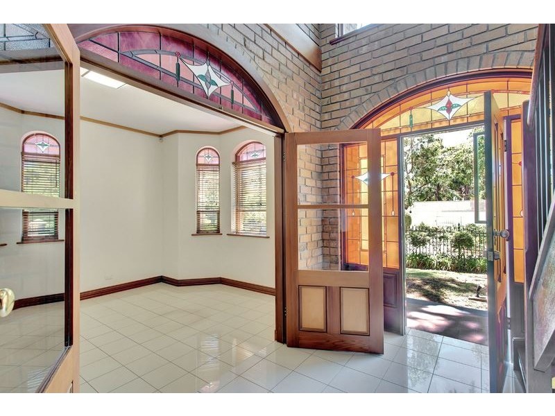 2 Debney Drive, Burnside SA 5066