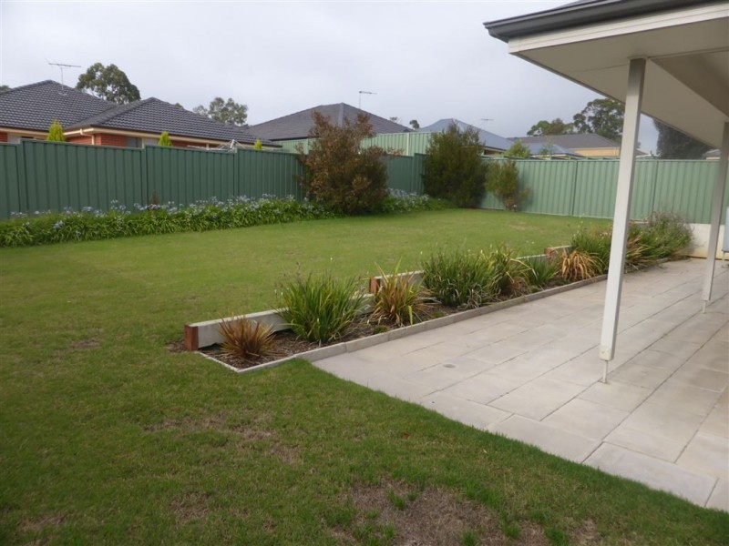 12 Collett Avenue, Mount Barker SA 5251