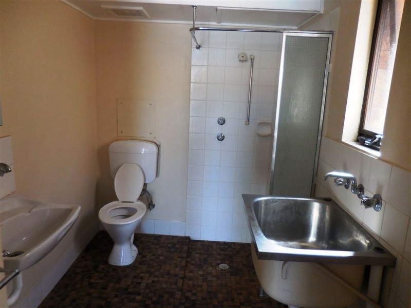 2/150 Port Rd, Alberton SA 5014