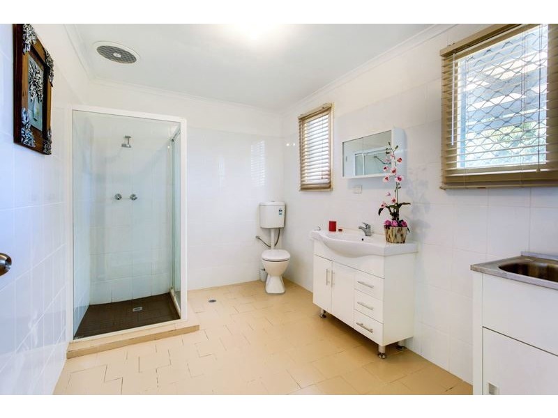 95 Victoria Road, Birkenhead SA 5015