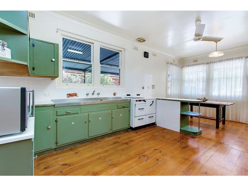 30 Winnall Street, Clapham SA 5062