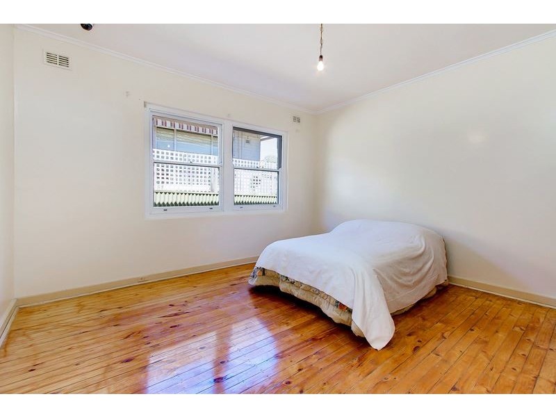 30 Winnall Street, Clapham SA 5062