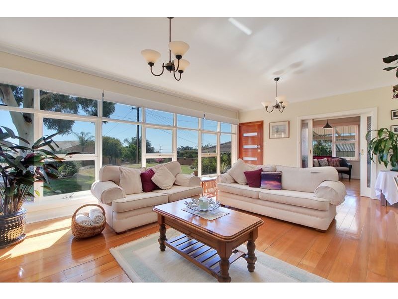 2 Penong Street, Seaview Downs SA 5049