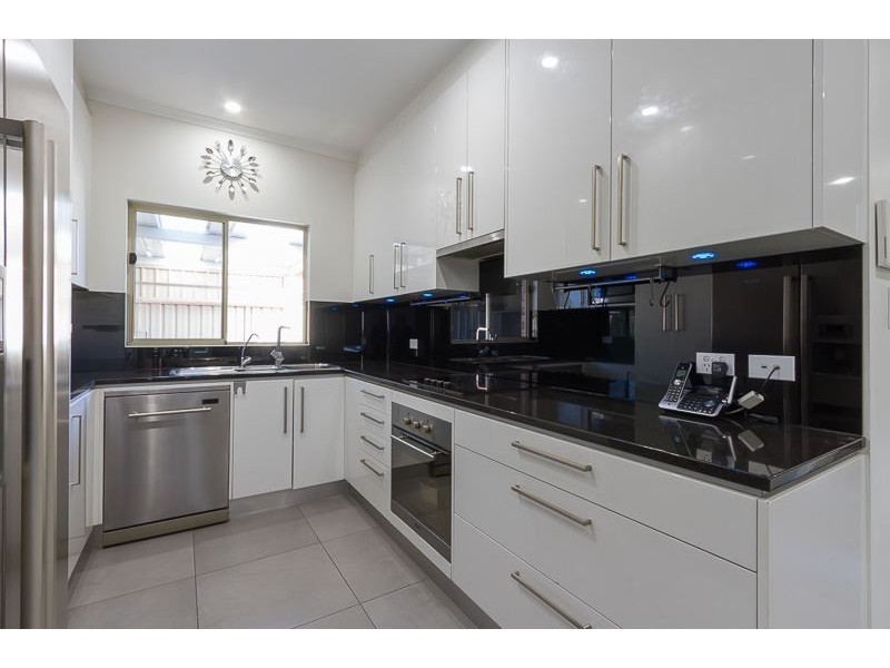 2/30 Falcon Avenue, Mile End SA 5031