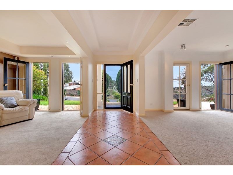 2 Lovely Valley Road, Flagstaff Hill SA 5159