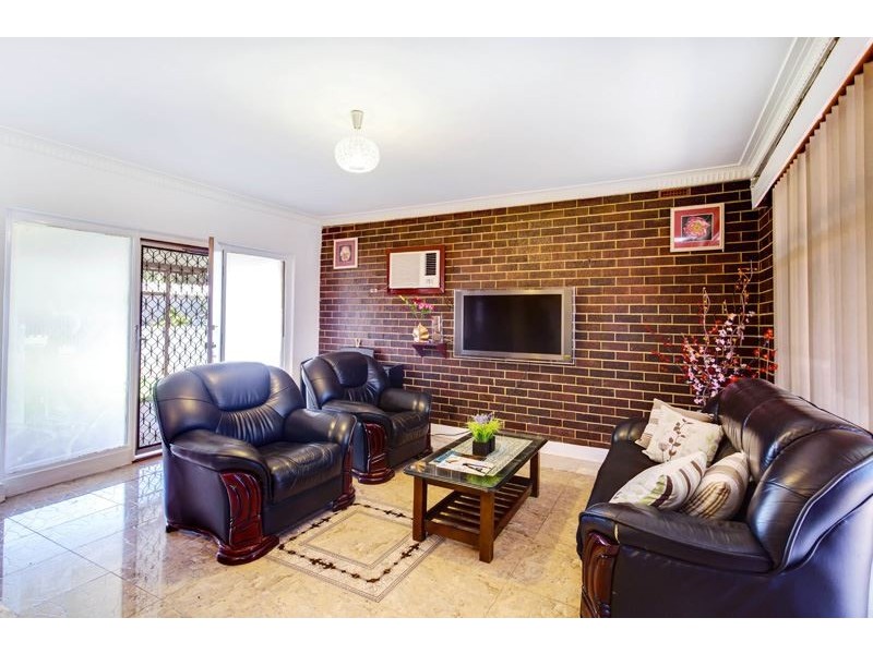 14 Fairlie Street, Ottoway SA 5013