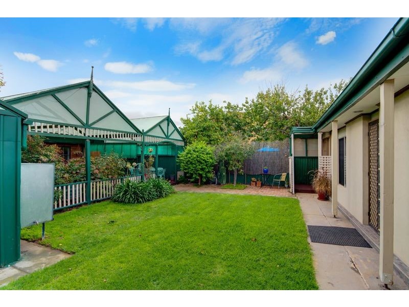 10 Kingston Ave, Daw Park SA 5041