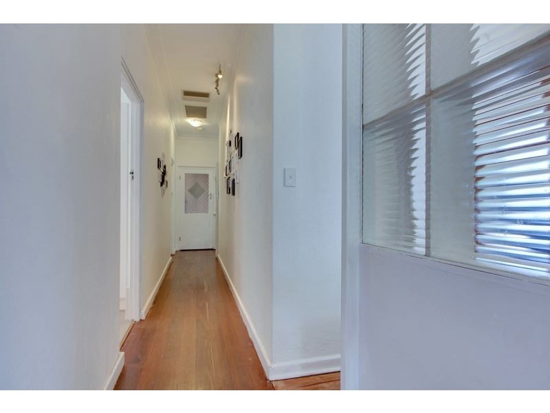 42 Price Avenue, Lower Mitcham SA 5062