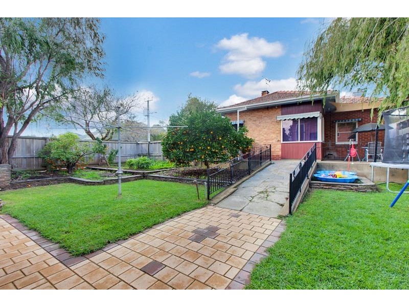42 Price Avenue, Lower Mitcham SA 5062